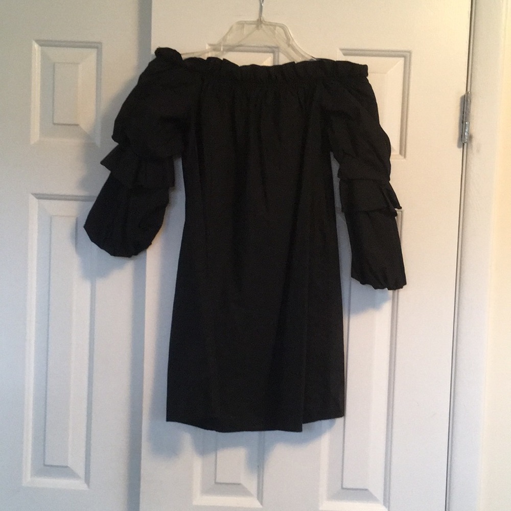 DO + BE Black Tunic Size XS